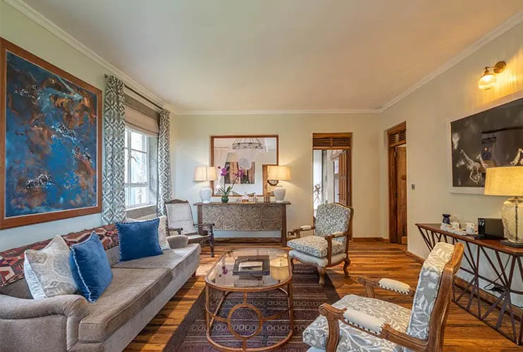 Finch Hatton Suite living room