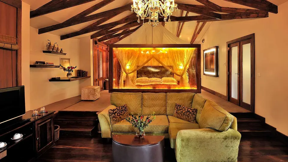 Plantation Suite interior