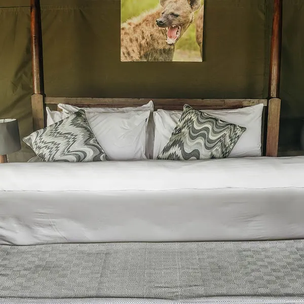 Ndutu seasonal guest-tent bedroom