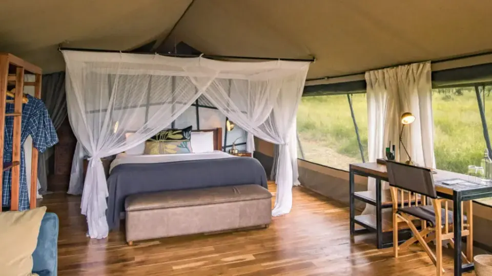Dunia guest-tent bedroom