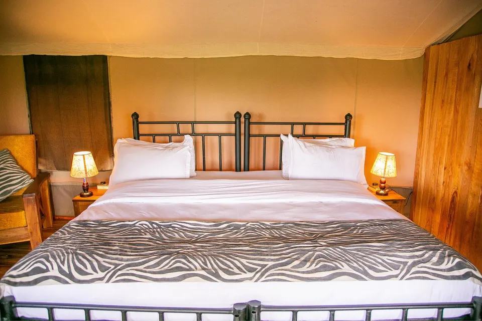 Kontiki Central double bed