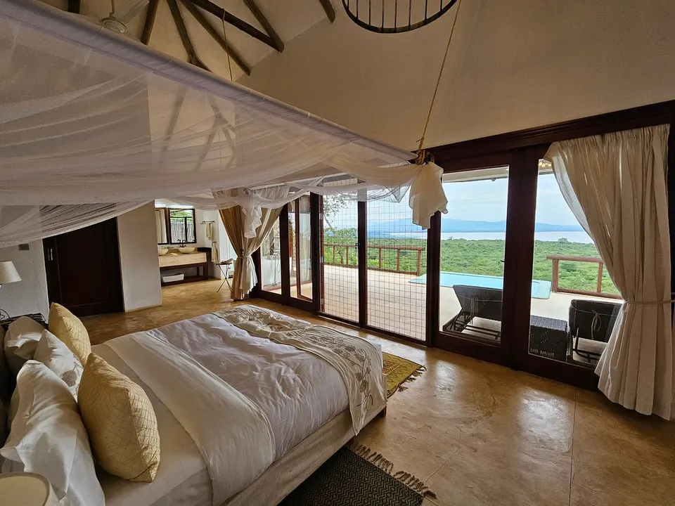 Mawe Mawe Manyara villa bedroom