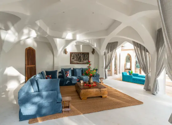 Nyota villa lounge